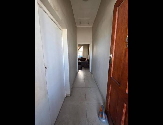 2 BEDROOM HOUSE FOR SALE IN BROOKLYN